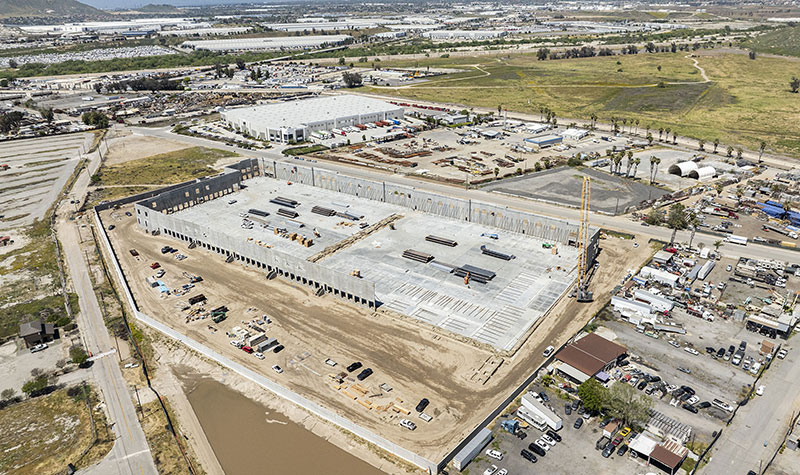 Riverside Logistics Center April 2024 Wall Tilting